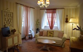Palazzo Tucci Apartments